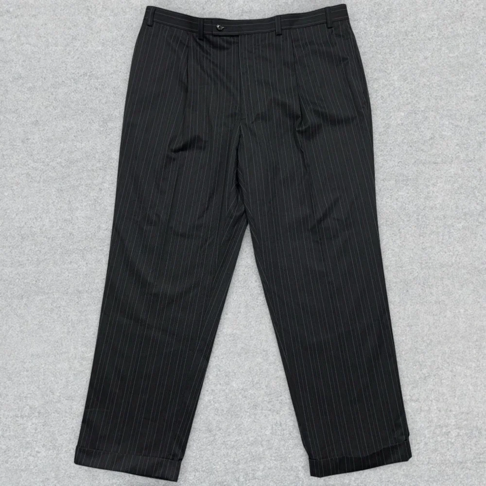 Van Huesen Dress Pants Men's 40x30 Black Striped Pleated Unhemmed Straight NWOT
